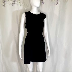 Back cut-out black dress